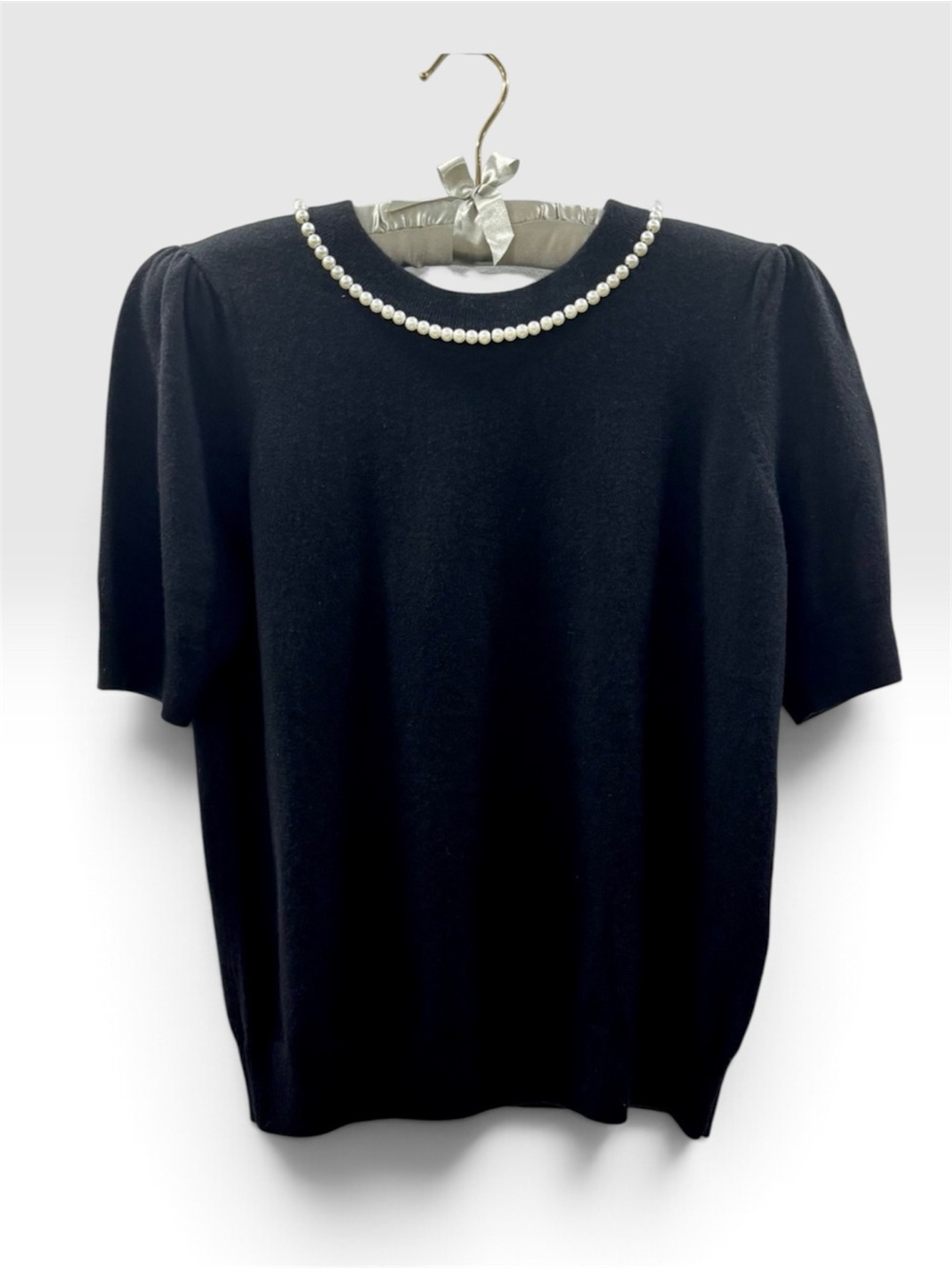 Kate Spade Pearl Embellished Short Sleeve Sweater Black Medium EUC Wool Blend